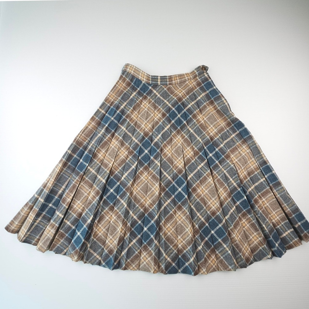 Vintage Prestige of Boston Wool Plaid Pleated Skirt Blue Brown 1970s 80s Size 6
